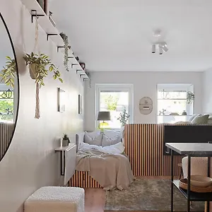 Beachside Junior - 16min From Centre Apartment Stockholm